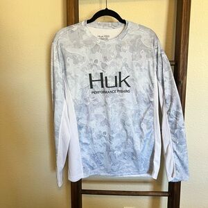 HUK performance shirt